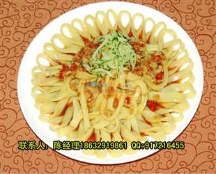 自動(dòng)小型涼皮機(jī)優(yōu)勢(shì),自動(dòng)小型涼皮機(jī)價(jià)格及利潤分析