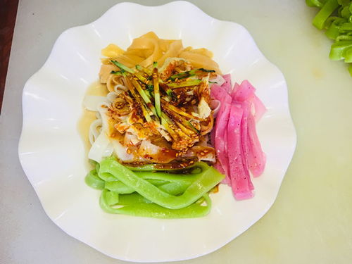 手工涼皮培訓哪家好 正宗手工涼皮做法